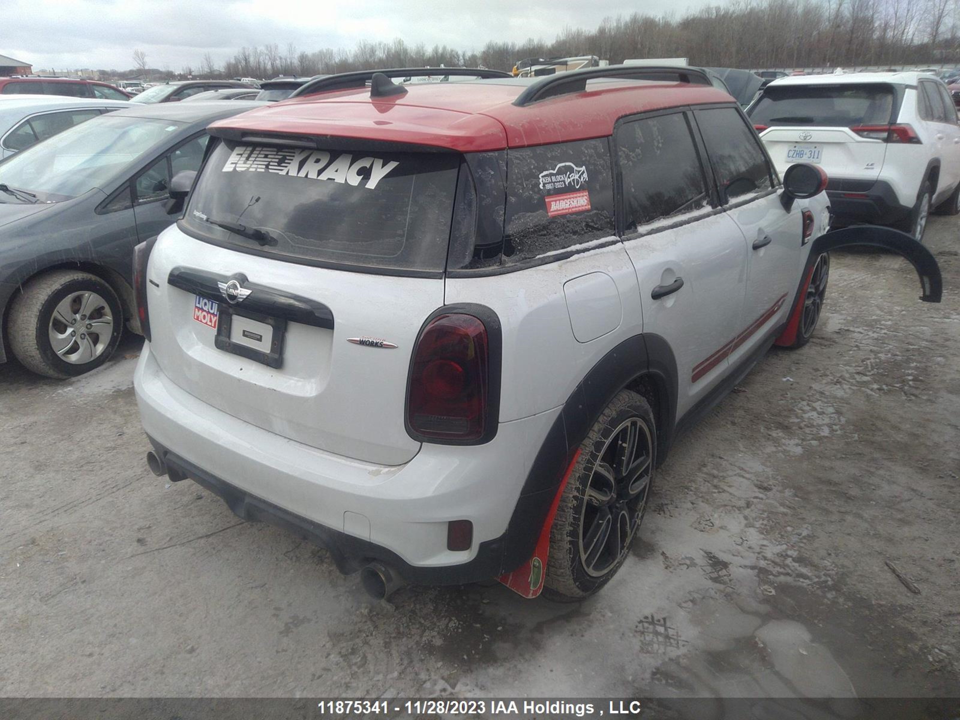 Photo 3 VIN: WMZYV9C36J3B91649 - MINI COUNTRYMAN 