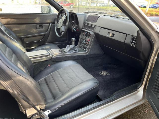 Photo 4 VIN: WP0AA0928HN455022 - PORSCHE 924 