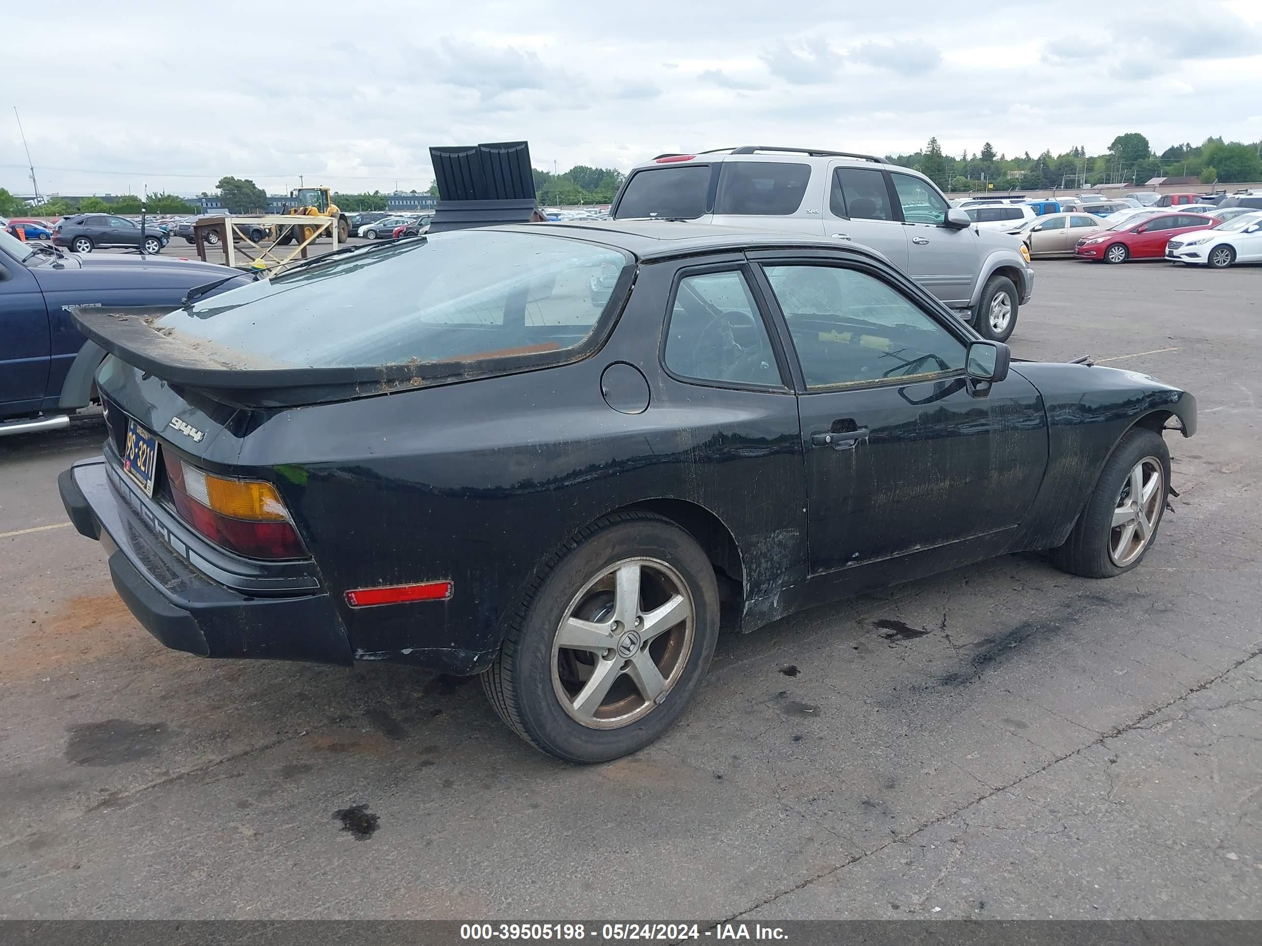 Photo 3 VIN: WP0AA0942EN463047 - PORSCHE 944 