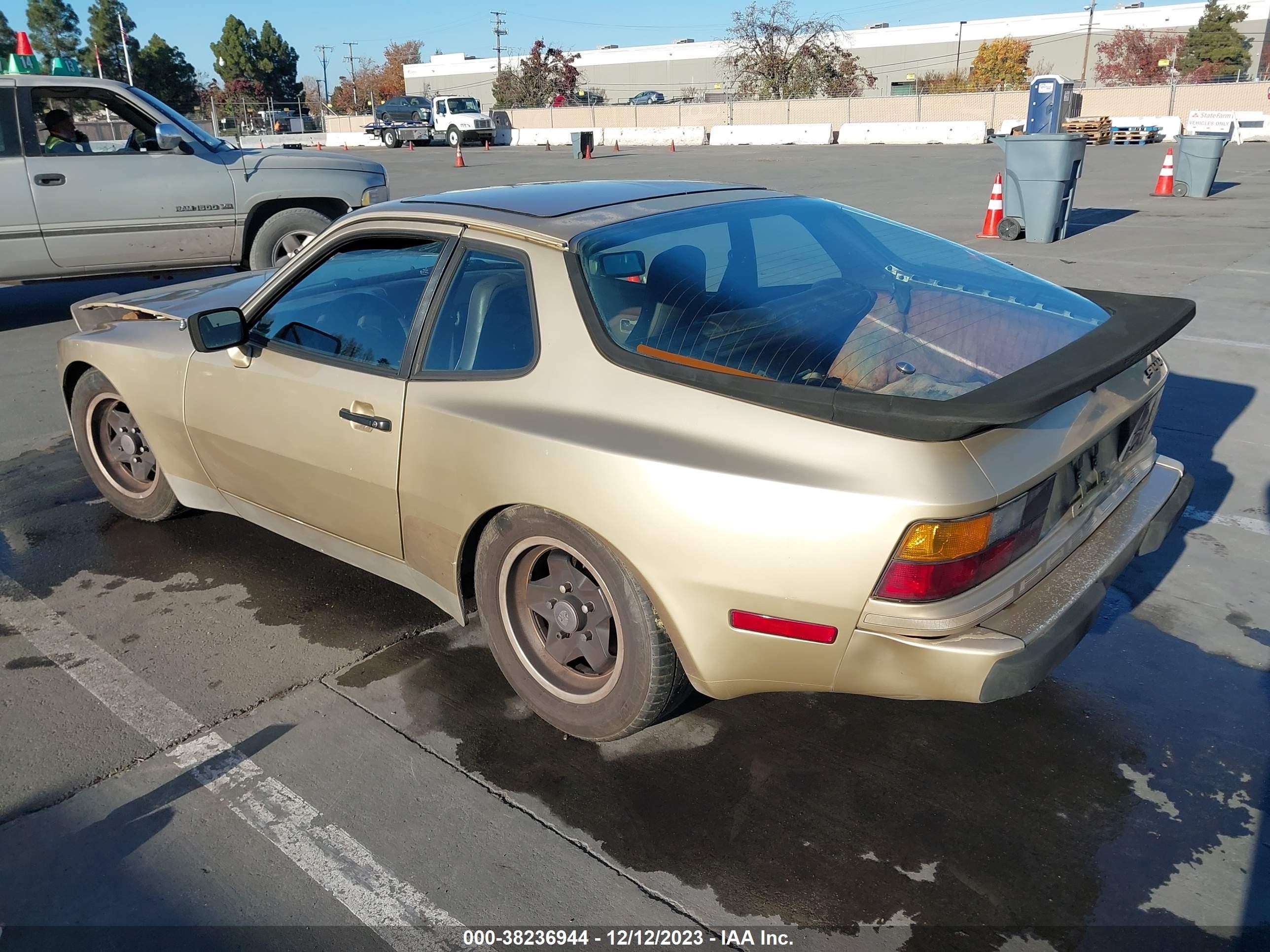 Photo 2 VIN: WP0AA0946EN451449 - PORSCHE 944 