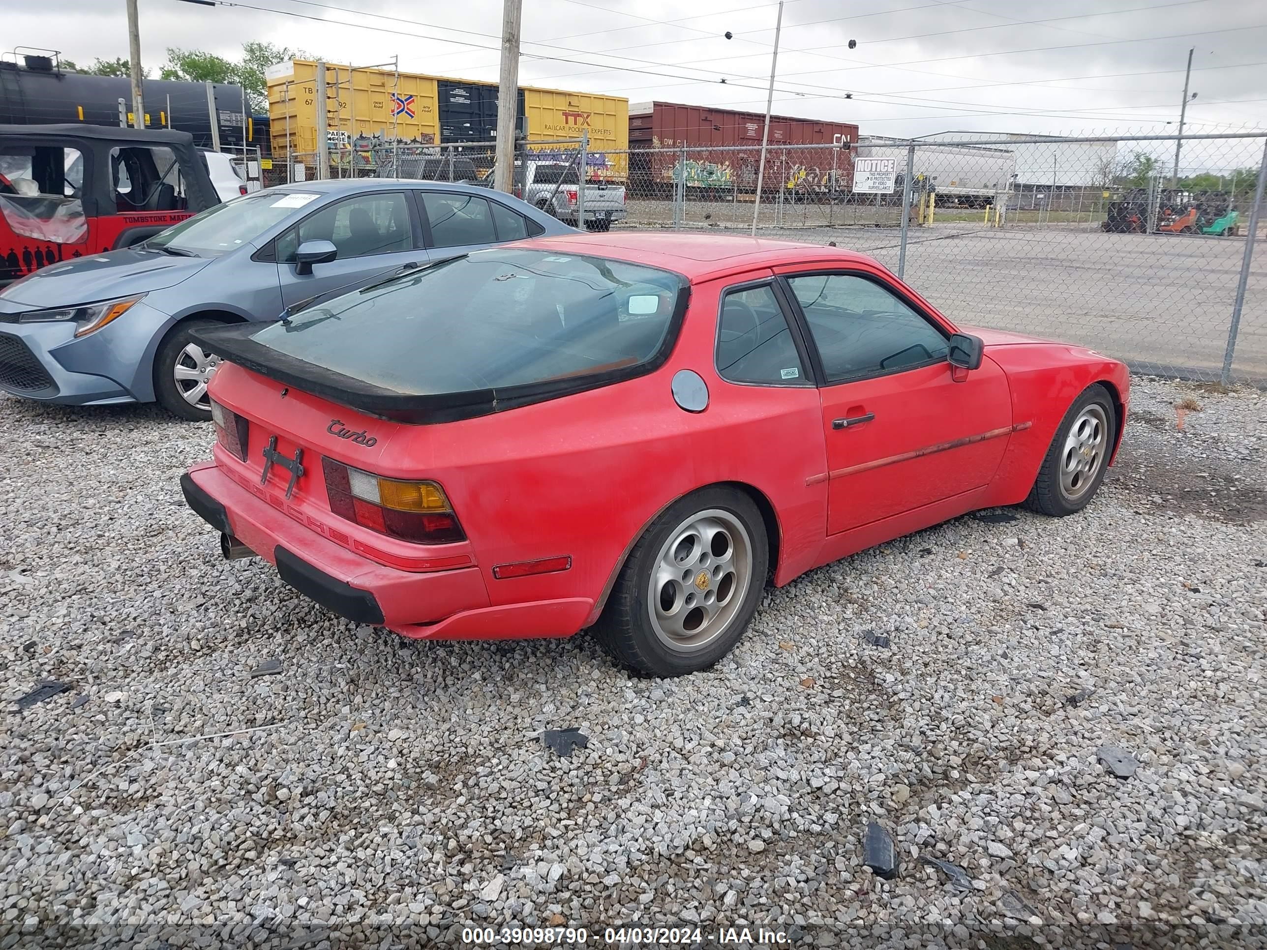 Photo 3 VIN: WP0AA2957HN150584 - PORSCHE 944 