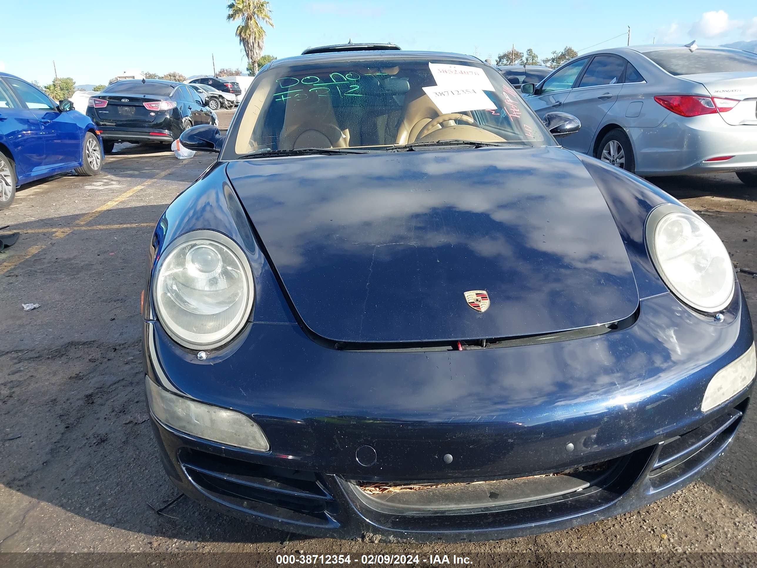 Photo 12 VIN: WP0AA29985S716574 - PORSCHE 911 