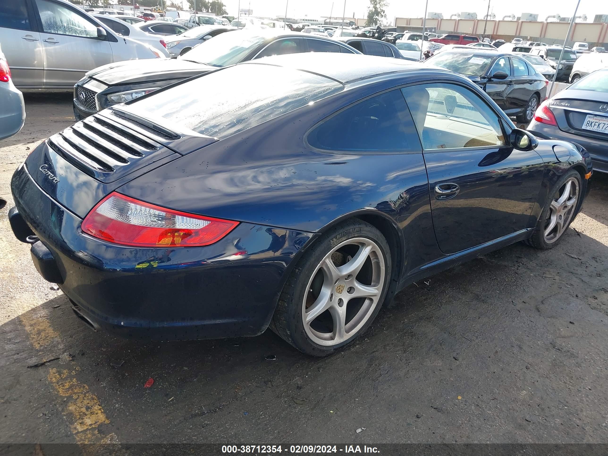 Photo 4 VIN: WP0AA29985S716574 - PORSCHE 911 