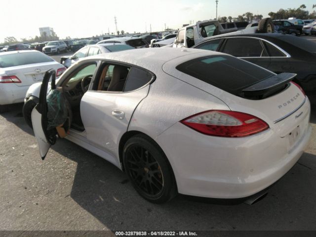 Photo 2 VIN: WP0AA2A70CL013973 - PORSCHE PANAMERA 