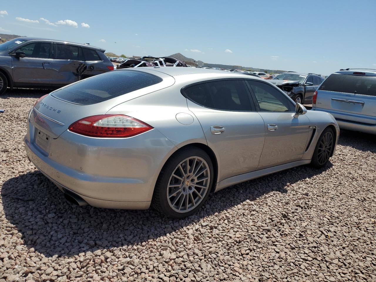 Photo 2 VIN: WP0AA2A70CL015514 - PORSCHE PANAMERA 