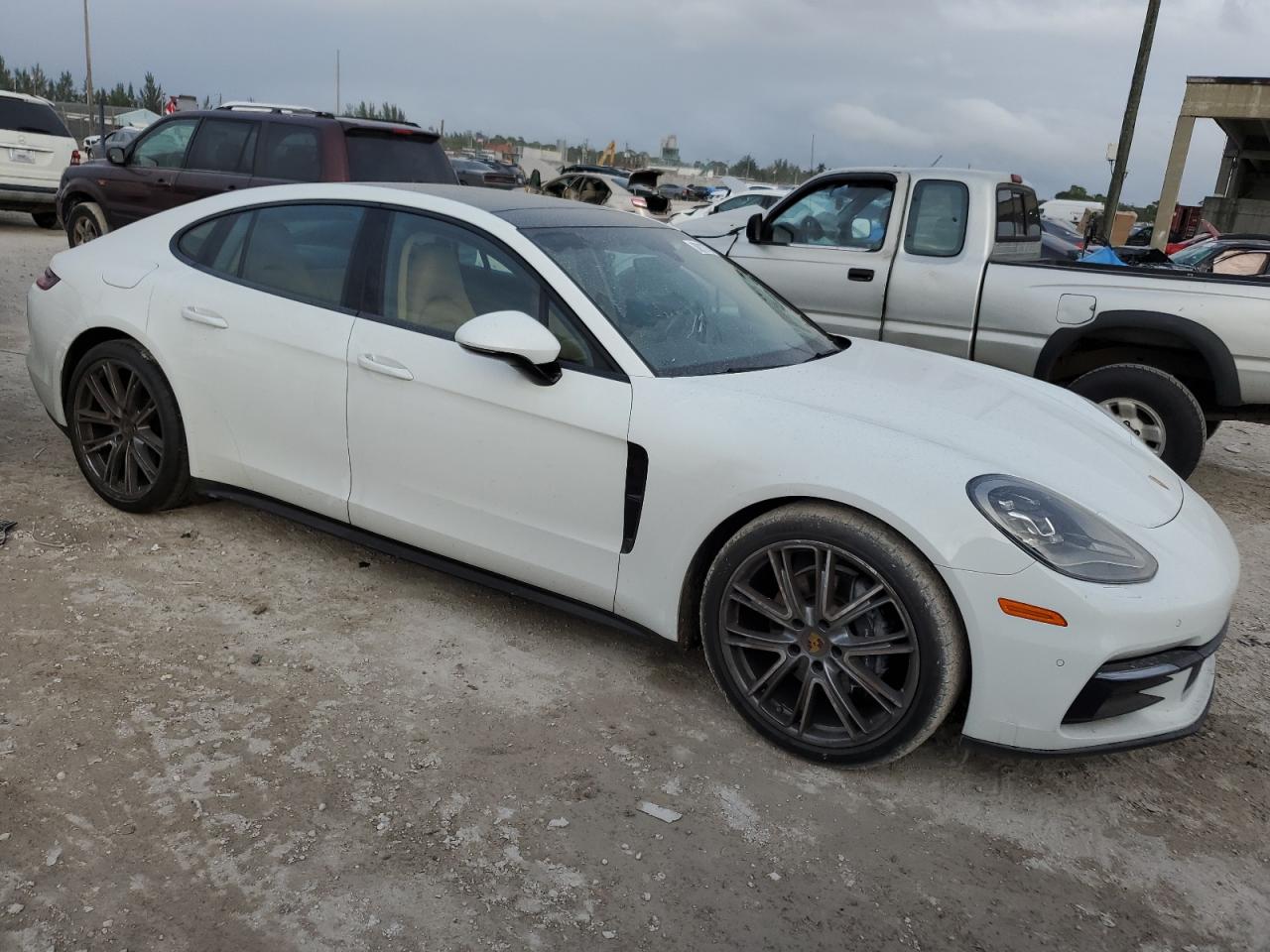 Photo 3 VIN: WP0AA2A70JL101290 - PORSCHE PANAMERA 