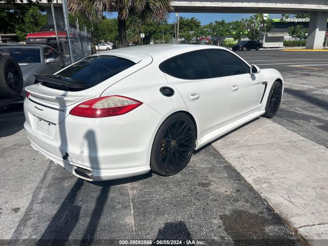 Photo 3 VIN: WP0AA2A72BL012256 - PORSCHE PANAMERA 