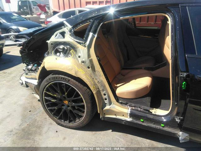 Photo 5 VIN: WP0AA2A72JL115384 - PORSCHE PANAMERA 