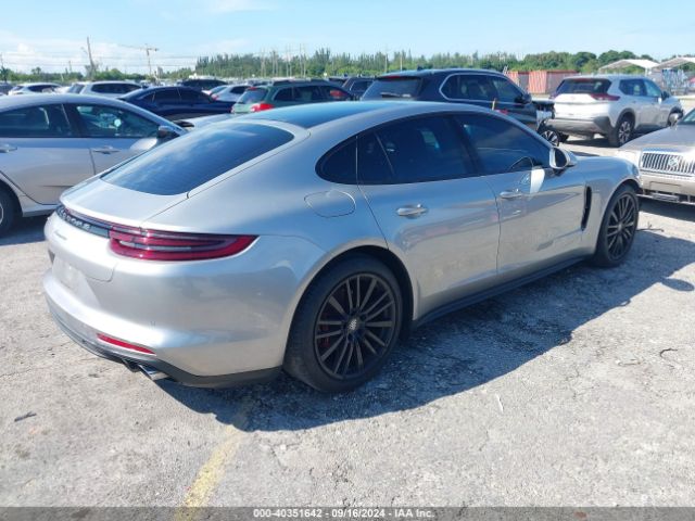 Photo 3 VIN: WP0AA2A72LL104131 - PORSCHE PANAMERA 