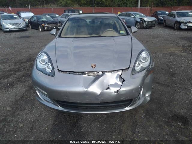 Photo 11 VIN: WP0AA2A73CL018312 - PORSCHE PANAMERA 