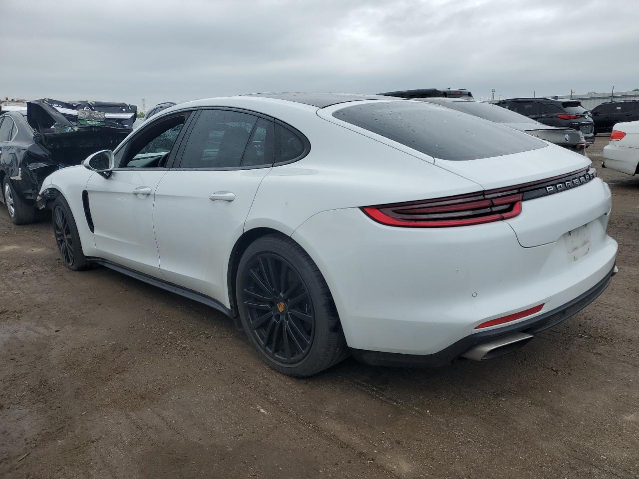 Photo 1 VIN: WP0AA2A73HL101620 - PORSCHE PANAMERA 