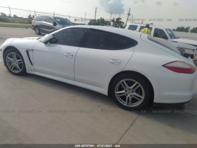 Photo 2 VIN: WP0AA2A74BL010718 - PORSCHE PANAMERA 