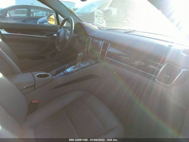 Photo 4 VIN: WP0AA2A74BL013425 - PORSCHE PANAMERA 