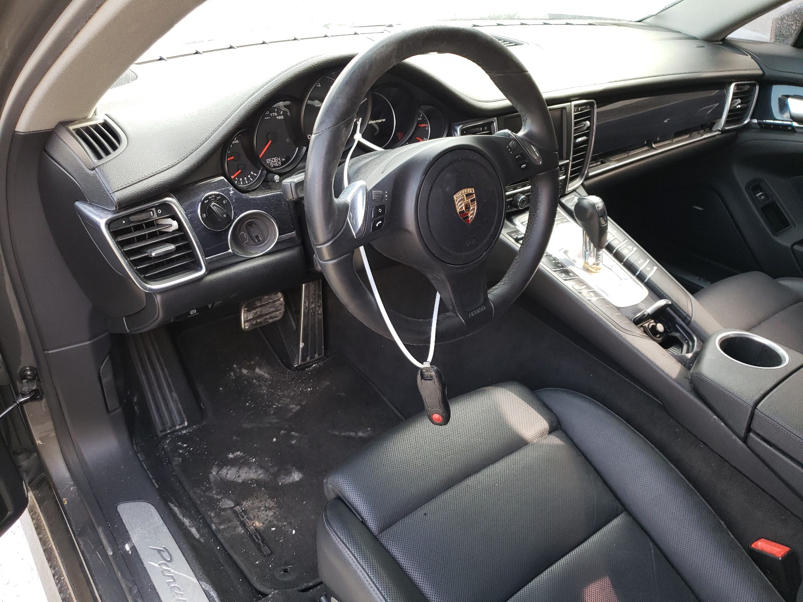 Photo 8 VIN: WP0AA2A74DL010057 - PORSCHE PANAMERA 2 