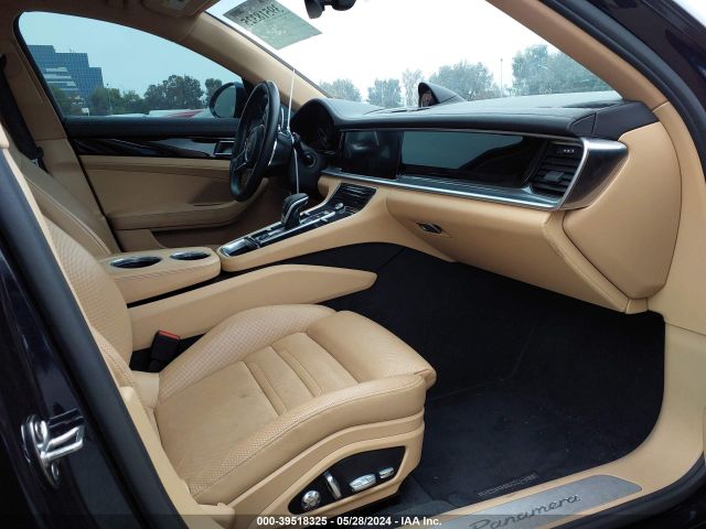 Photo 4 VIN: WP0AA2A74JL101504 - PORSCHE PANAMERA 