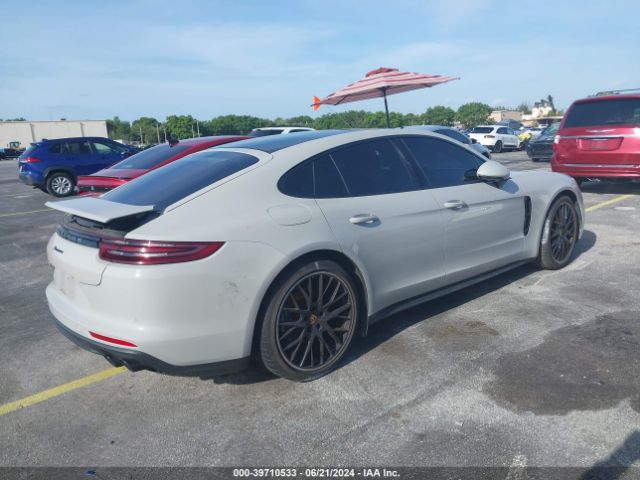 Photo 3 VIN: WP0AA2A74JL110977 - PORSCHE PANAMERA 