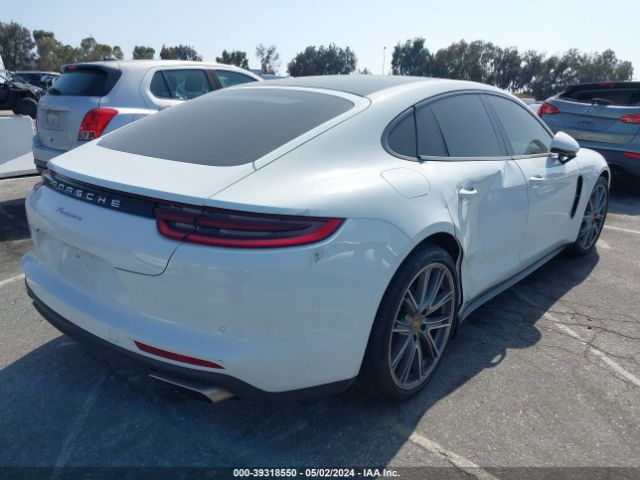 Photo 3 VIN: WP0AA2A76JL103917 - PORSCHE PANAMERA 