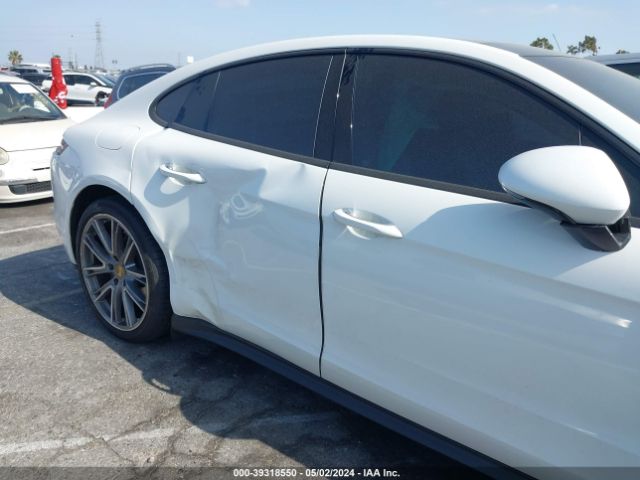 Photo 5 VIN: WP0AA2A76JL103917 - PORSCHE PANAMERA 