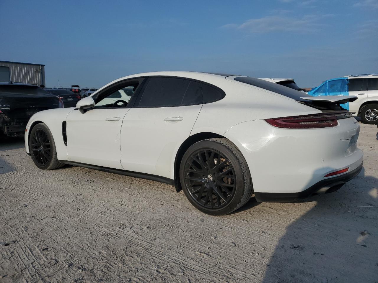 Photo 1 VIN: WP0AA2A78HL101175 - PORSCHE PANAMERA 