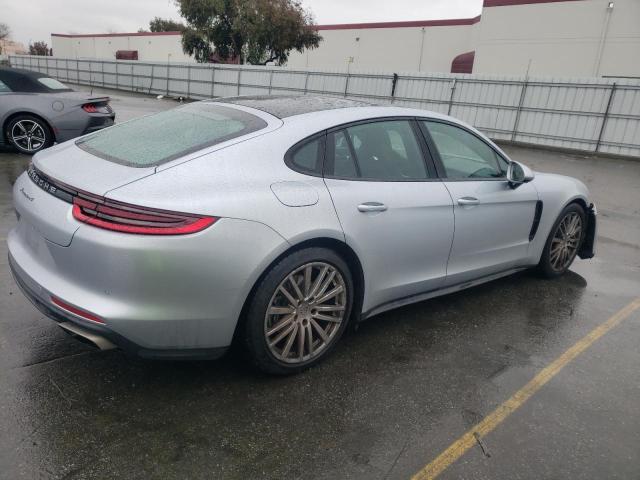 Photo 2 VIN: WP0AA2A78JL100808 - PORSCHE PANAMERA 4 