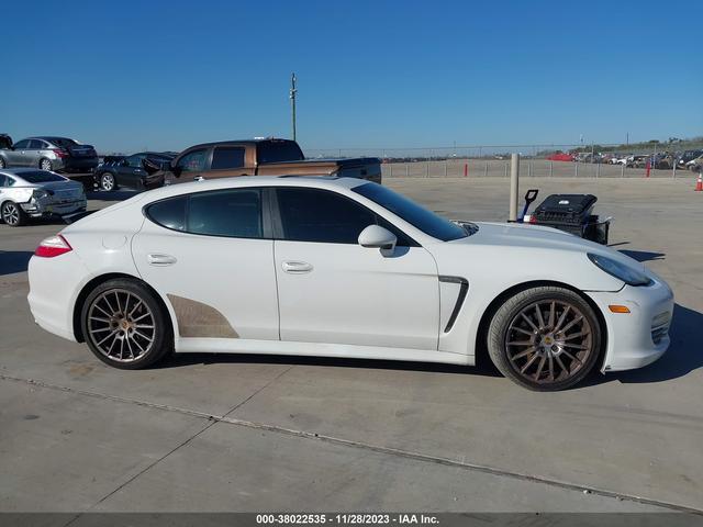 Photo 11 VIN: WP0AA2A79BL010729 - PORSCHE PANAMERA 