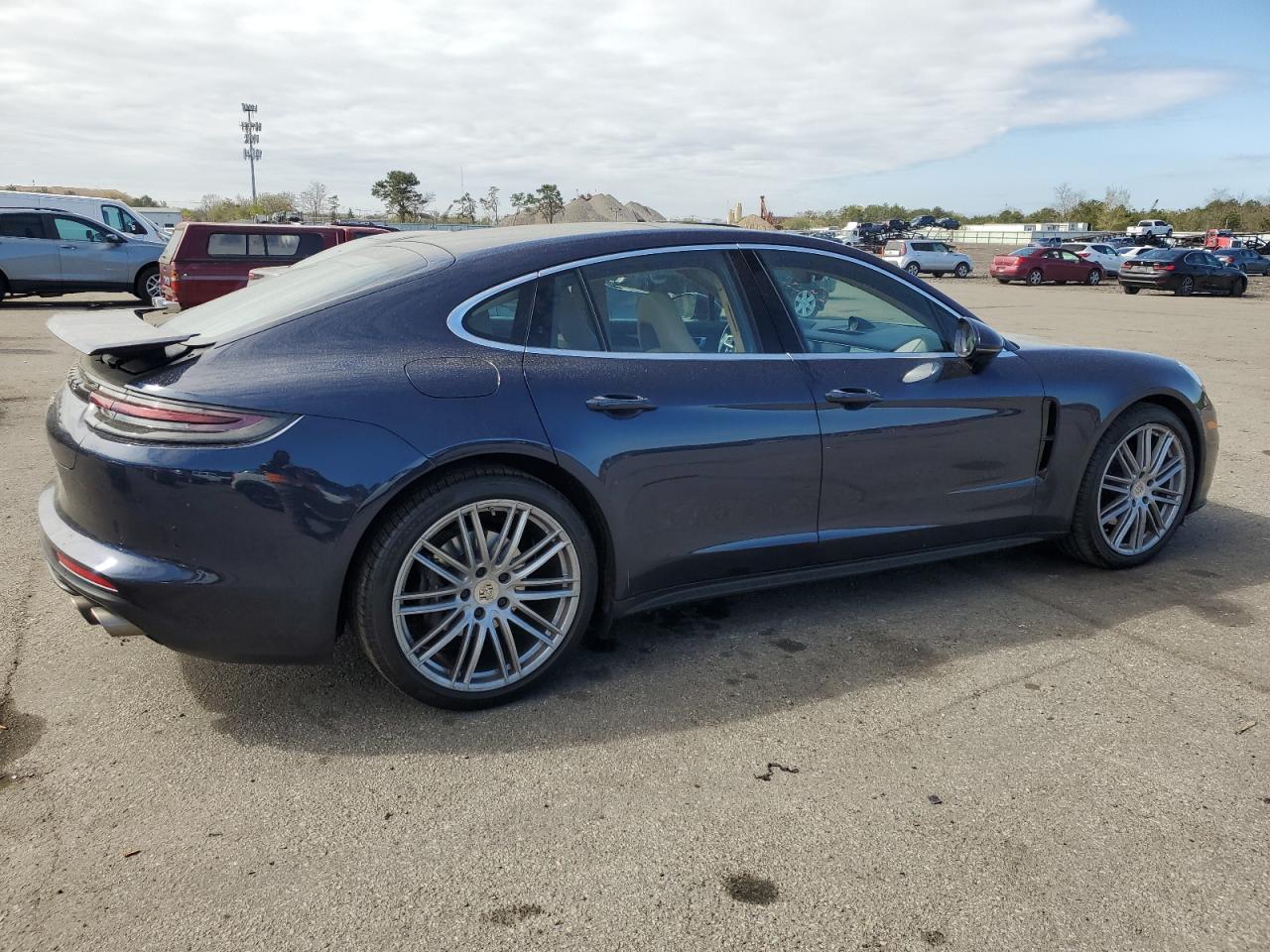 Photo 2 VIN: WP0AA2A79JL111350 - PORSCHE PANAMERA 