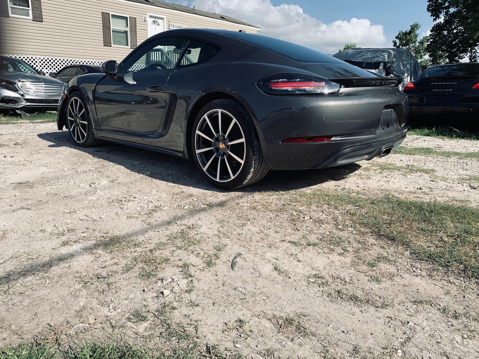 Photo 2 VIN: WP0AA2A80KS261458 - PORSCHE CAYMAN BAS 