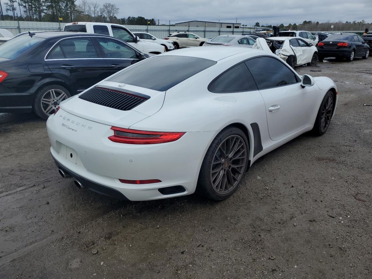 Photo 2 VIN: WP0AA2A94JS106127 - PORSCHE 911 