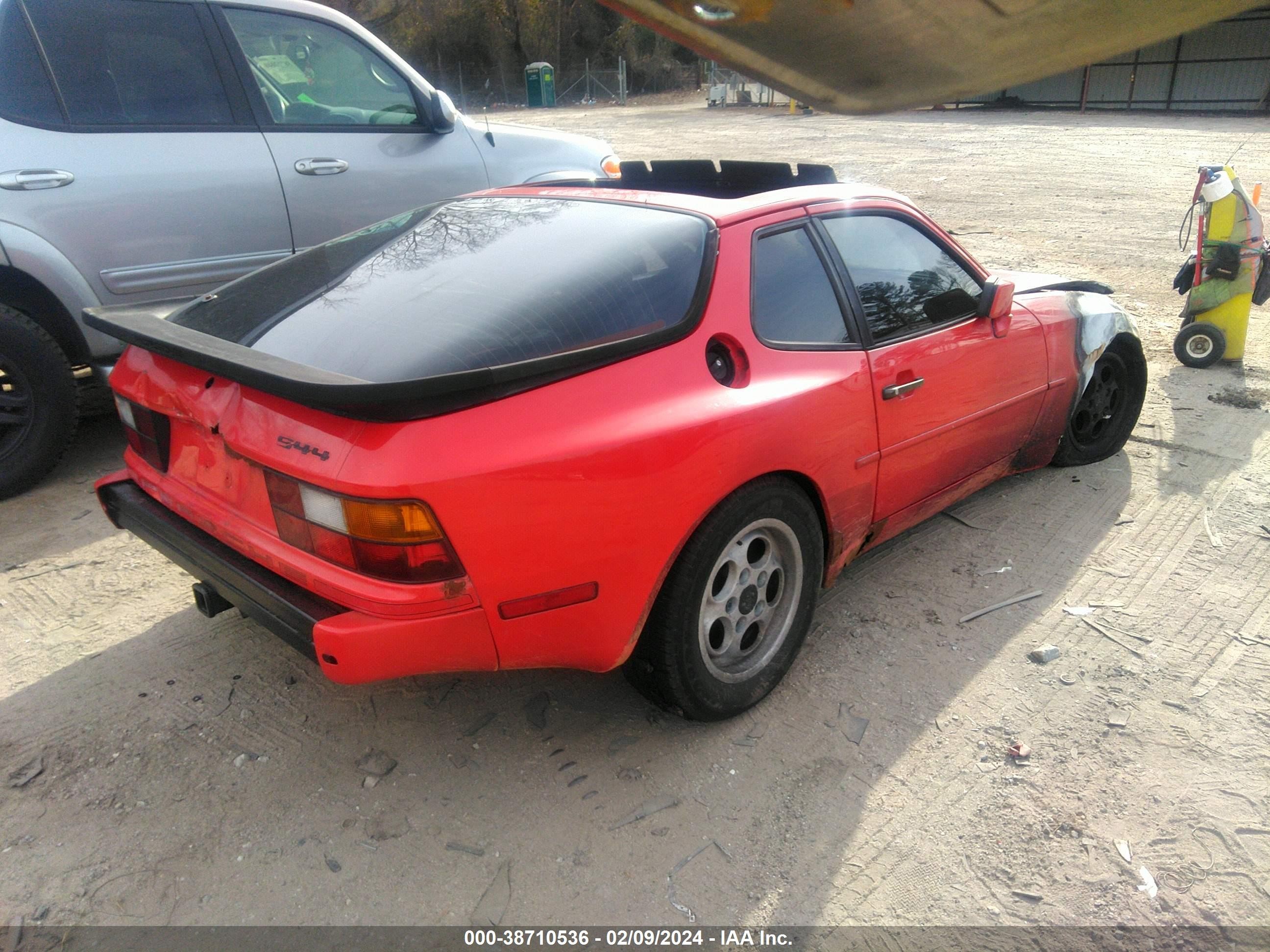 Photo 3 VIN: WP0AB0942HN475443 - PORSCHE 944 