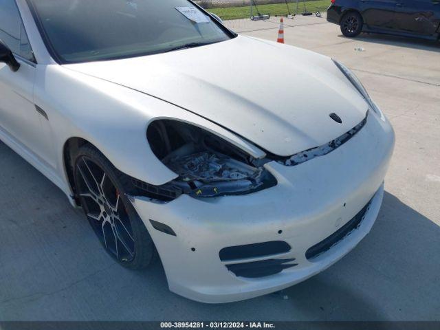 Photo 5 VIN: WP0AB2A70BL060822 - PORSCHE PANAMERA 