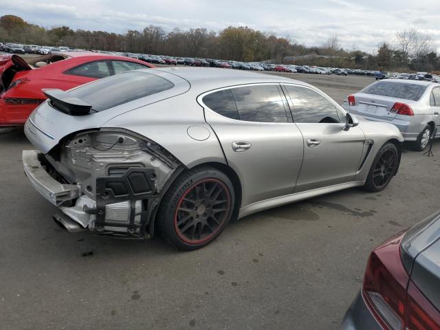 Photo 2 VIN: WP0AB2A73CL060265 - PORSCHE PANAMERA 