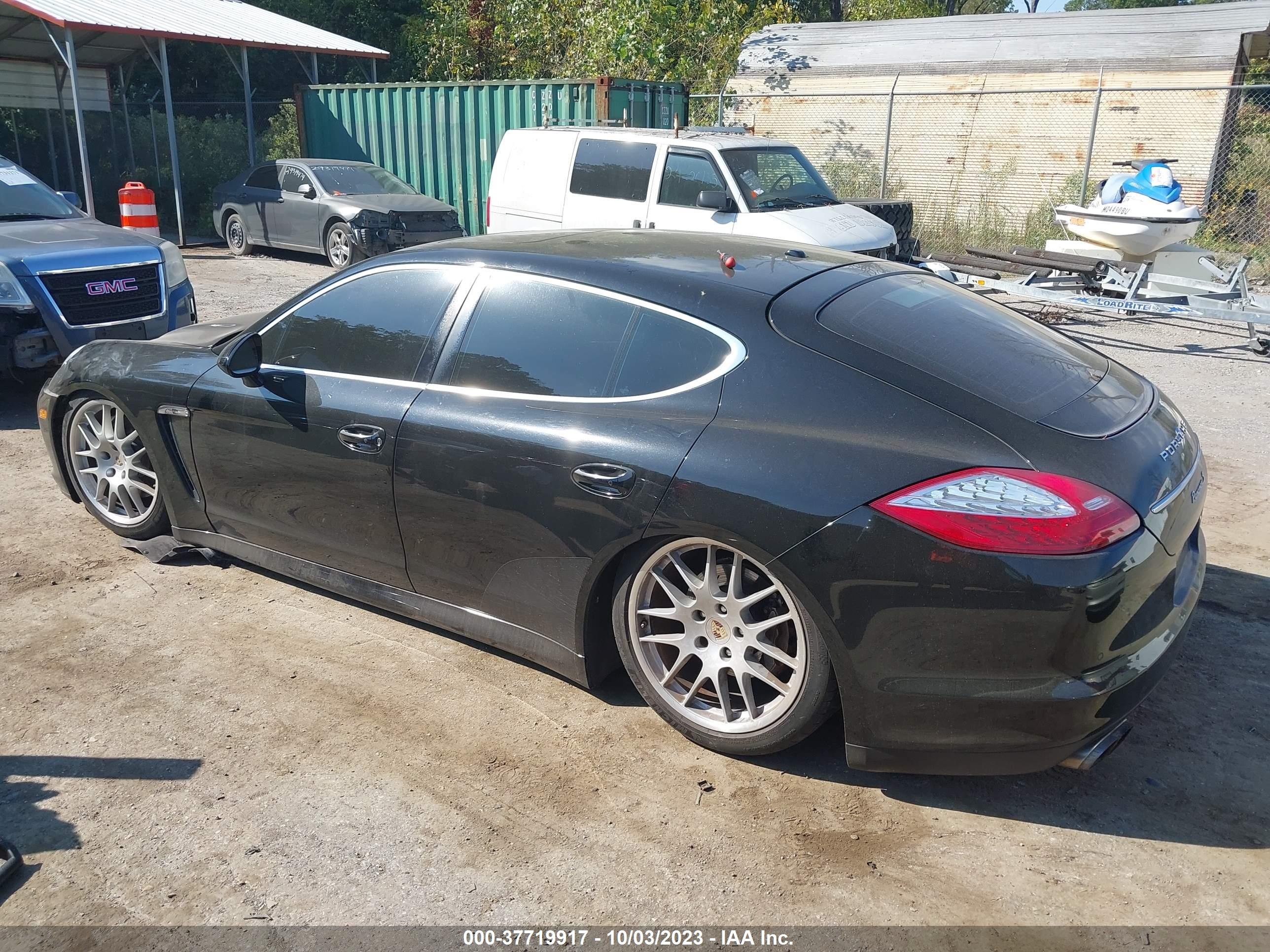 Photo 2 VIN: WP0AB2A74AL062975 - PORSCHE PANAMERA 