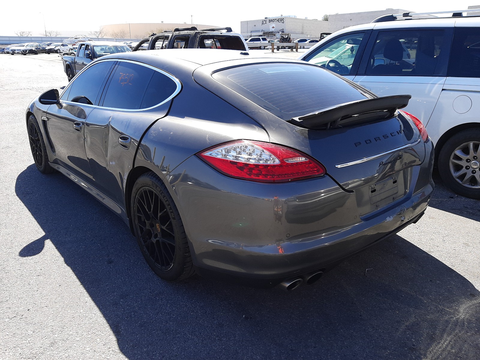 Photo 2 VIN: WP0AB2A74DL061071 - PORSCHE PANAMERA S 