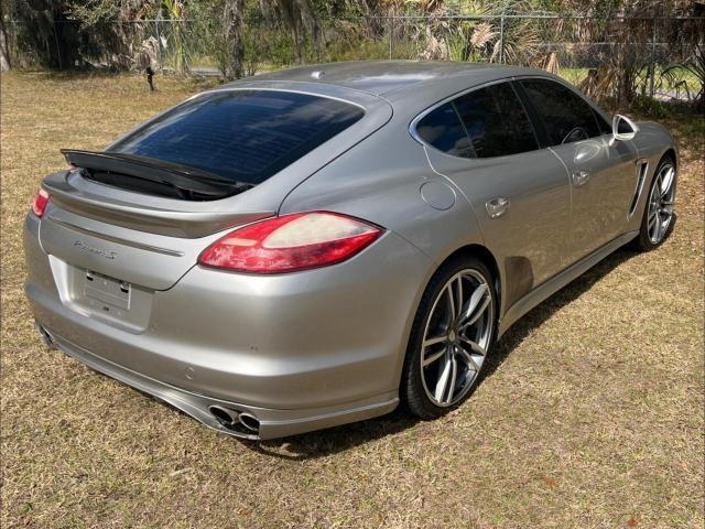 Photo 3 VIN: WP0AB2A7XAL060289 - PORSCHE PANAMERA 