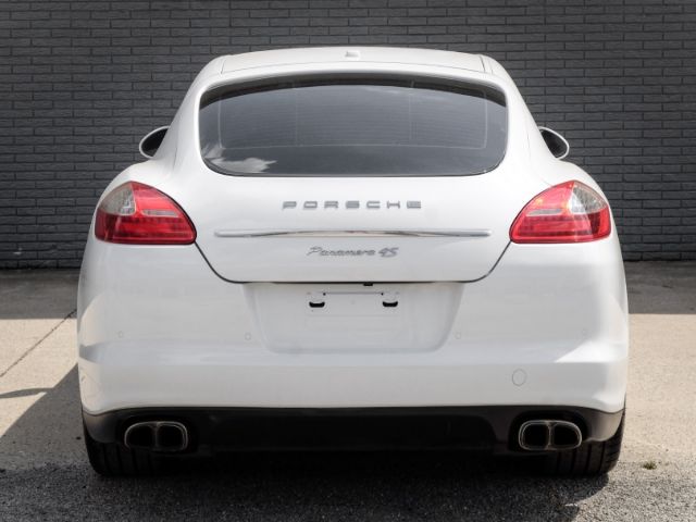 Photo 5 VIN: WP0AB2A7XBL062044 - PORSCHE PANAMERA 