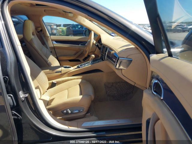 Photo 4 VIN: WP0AB2A7XBL062366 - PORSCHE PANAMERA 