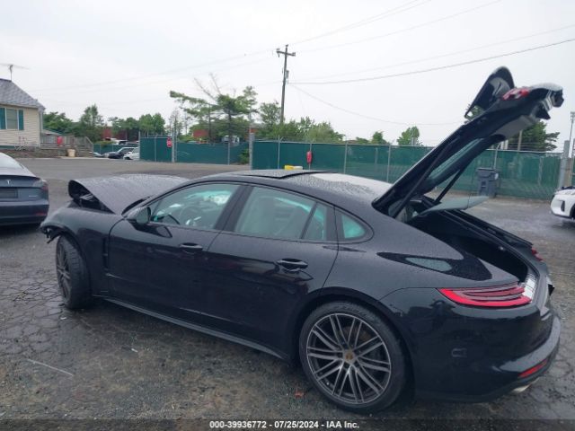 Photo 2 VIN: WP0AB2A7XJL134116 - PORSCHE PANAMERA 