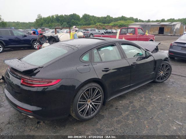 Photo 3 VIN: WP0AB2A7XJL134116 - PORSCHE PANAMERA 