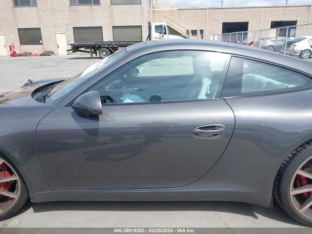 Photo 14 VIN: WP0AB2A99ES120687 - PORSCHE 911 