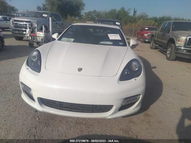 Photo 11 VIN: WP0AC2A70CL090613 - PORSCHE PANAMERA 