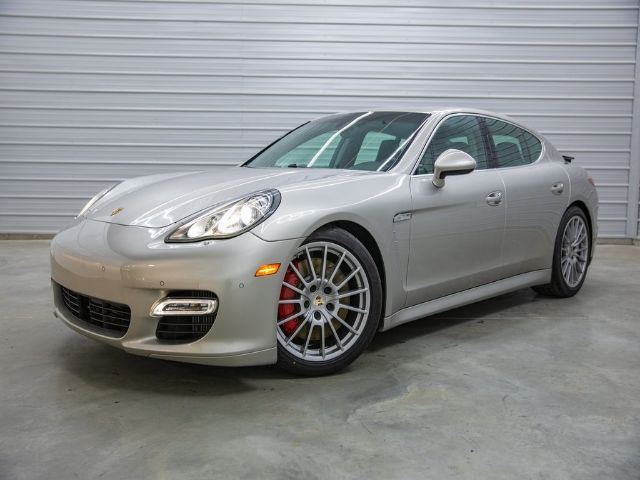 Photo 2 VIN: WP0AC2A78CL090665 - PORSCHE PANAMERA 