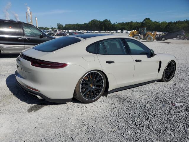 Photo 2 VIN: WP0AE2A70LL132756 - PORSCHE PANAMERA 