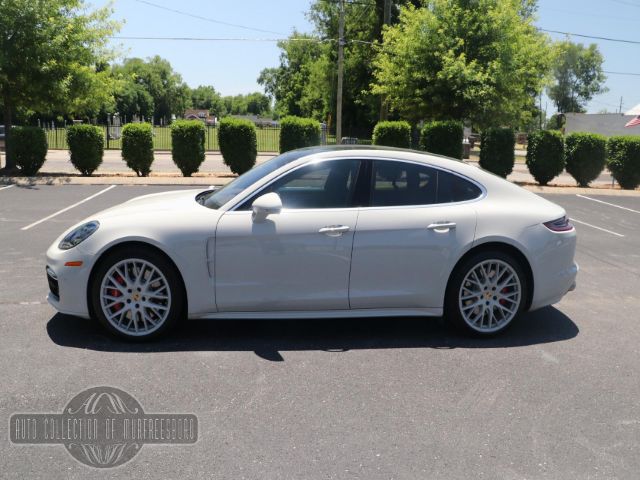 Photo 6 VIN: WP0AF2A70HL152221 - PORSCHE PANAMERA 