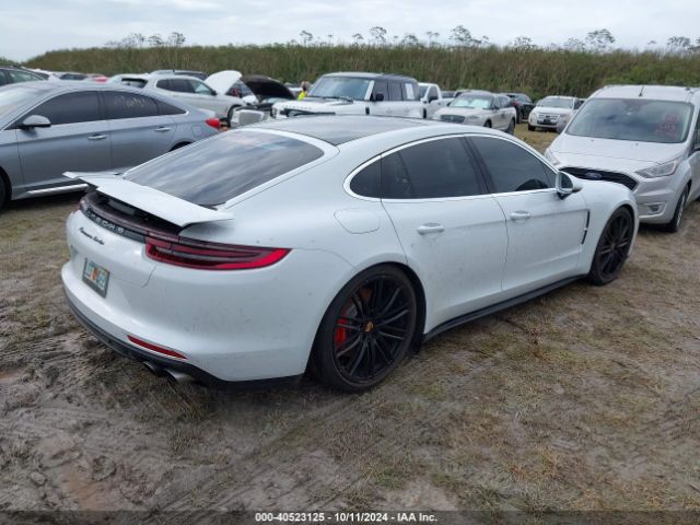 Photo 3 VIN: WP0AF2A72JL141369 - PORSCHE PANAMERA 