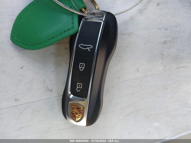 Photo 10 VIN: WP0BB2A92NS231263 - PORSCHE 911 