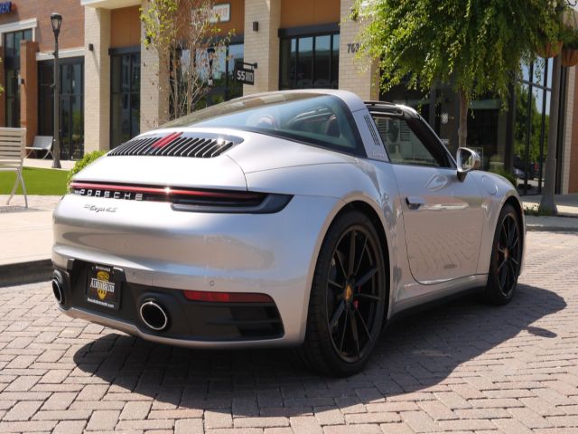 Photo 1 VIN: WP0BB2A98MS235932 - PORSCHE 911 