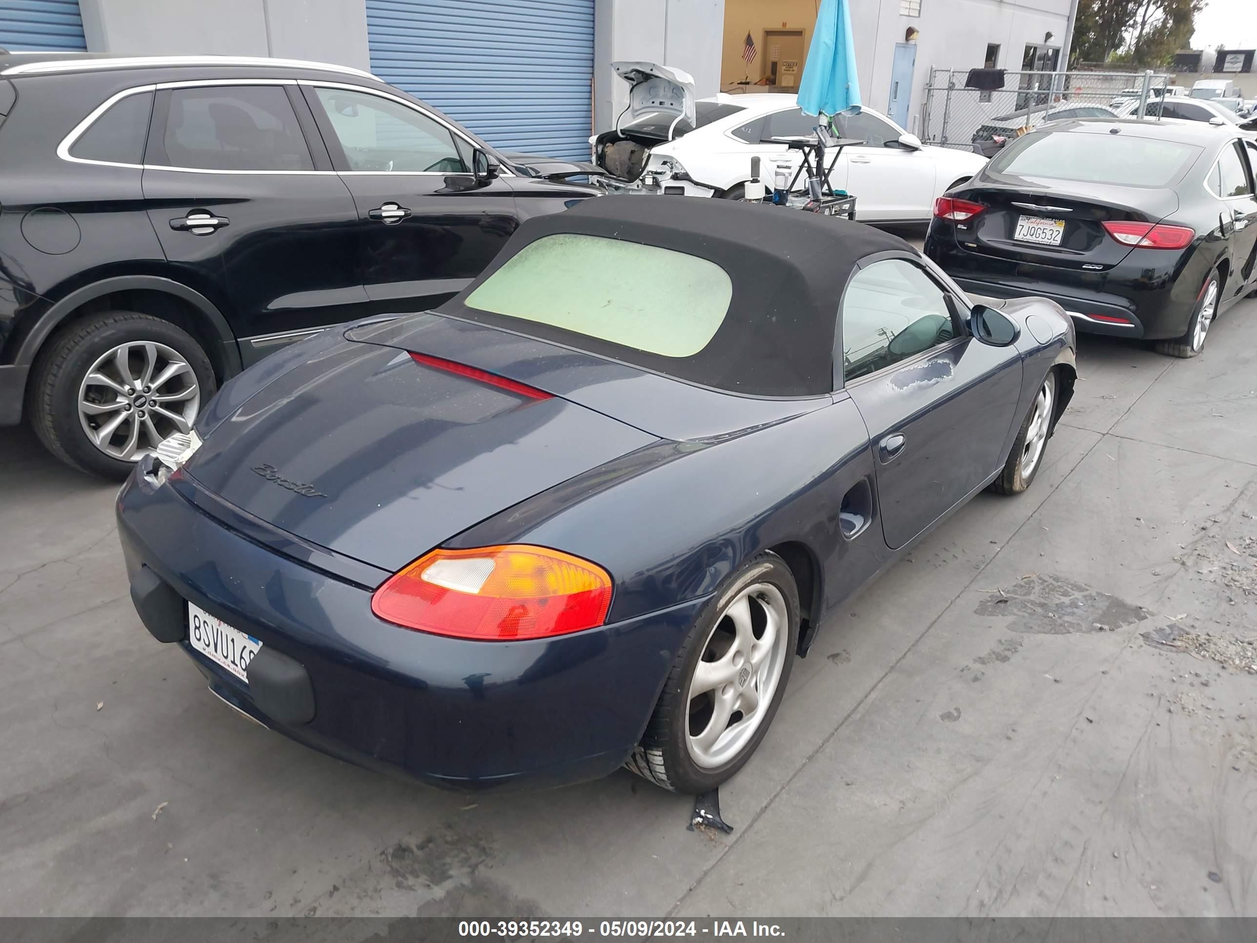 Photo 3 VIN: WP0CA2987YU626244 - PORSCHE BOXSTER 