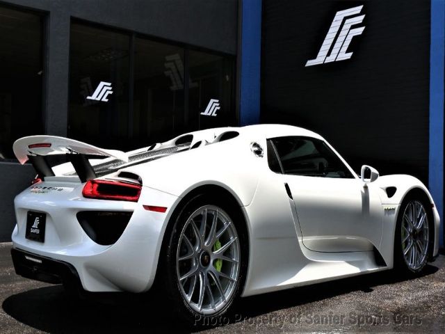 Photo 5 VIN: WP0CA2A10FS800453 - PORSCHE 918 SPYDER 