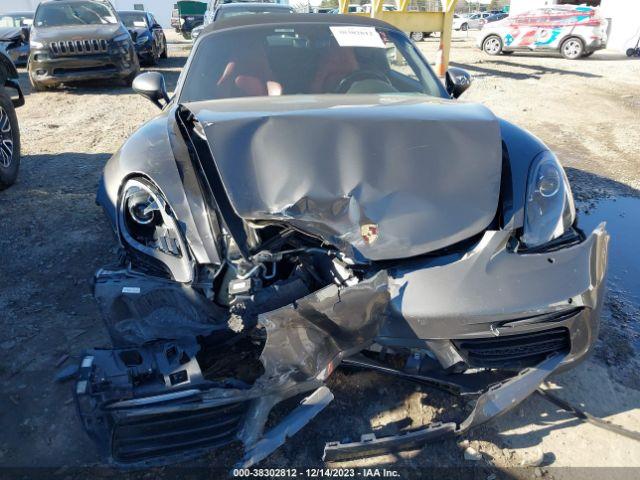 Photo 5 VIN: WP0CA2A82HS220704 - PORSCHE 718 BOXSTER 