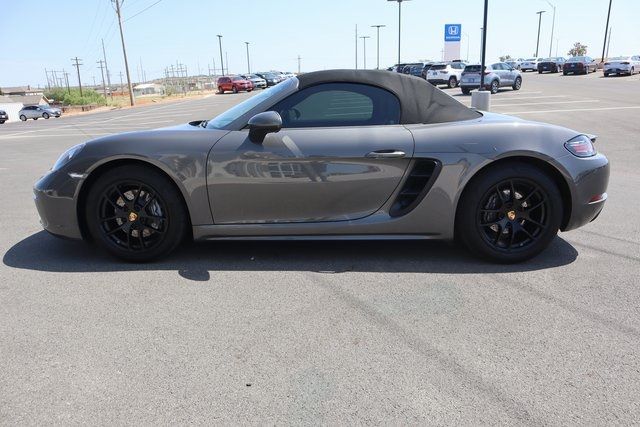 Photo 9 VIN: WP0CA2A82JS210471 - PORSCHE 718 BOXSTER 